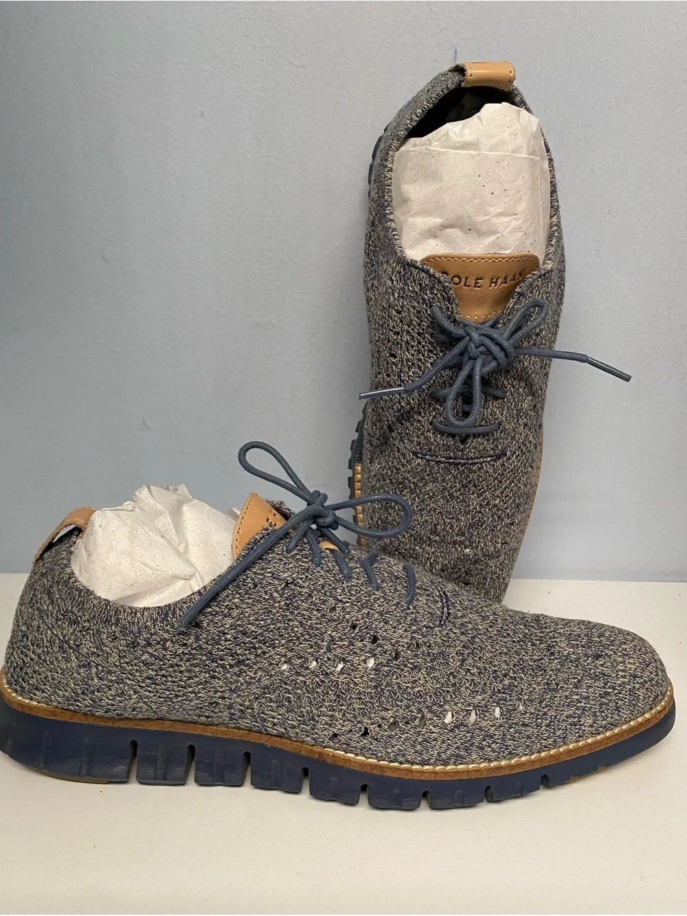 Cole Haan Men's Gray-Blue Knit Oxford with Tan Accents | Size 8.5